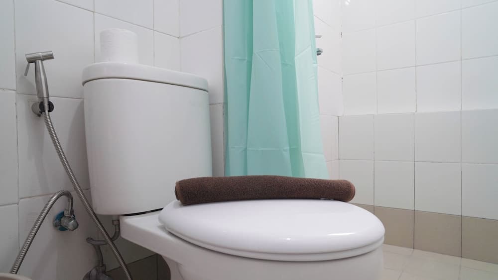 Pleasant White 3Br At Bassura City Apartment - photo 19