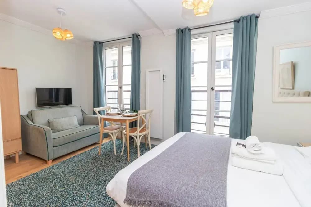 Superb and New Studio in the Center of Paris - photo 4