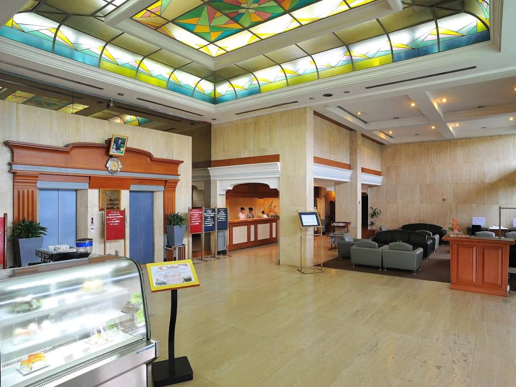 Phuket Merlin Hotel - photo 2