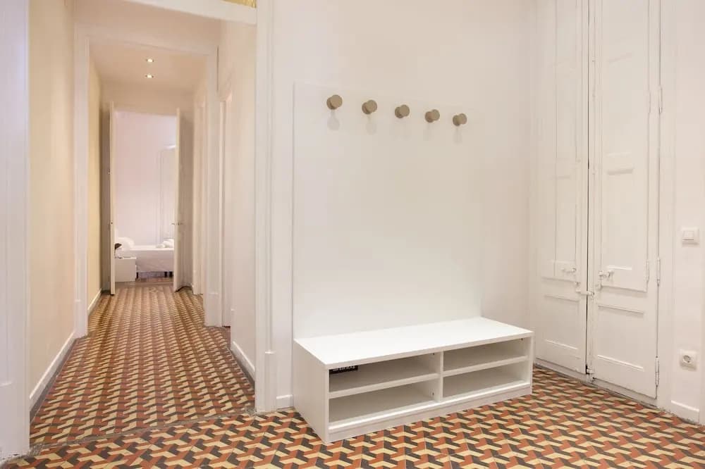 AB Bailén Apartments - photo 13