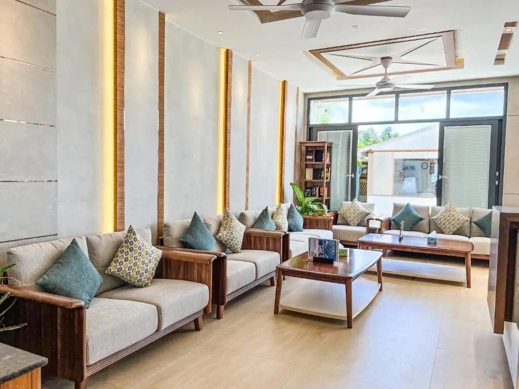 Triton Prestige Seaview and Spa Hotel - photo 12