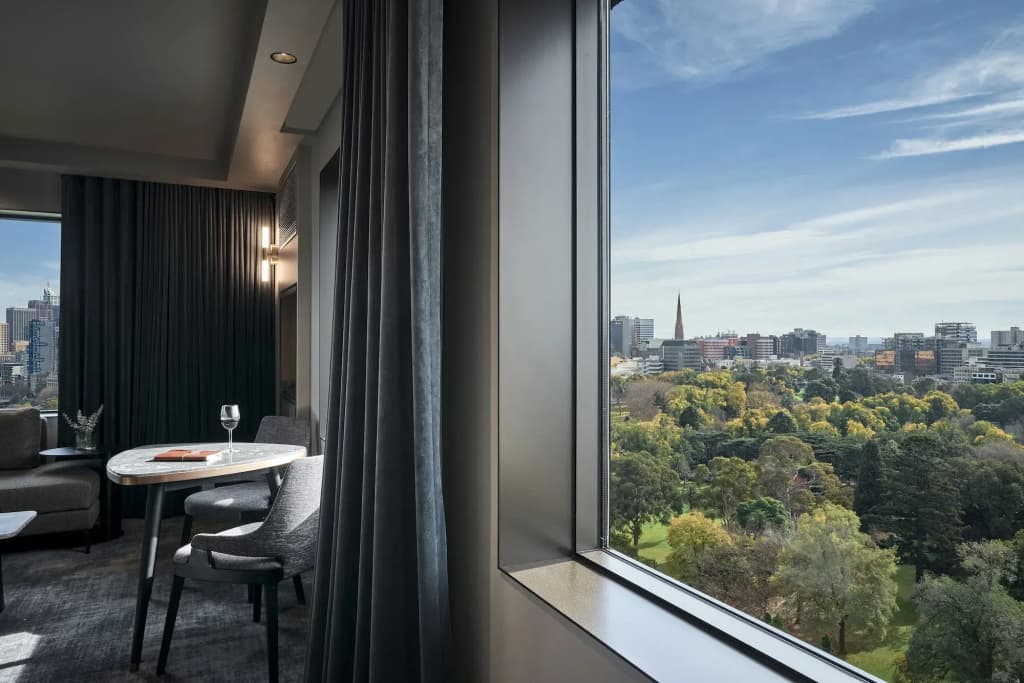 Pullman East Melbourne Hotel - photo 8