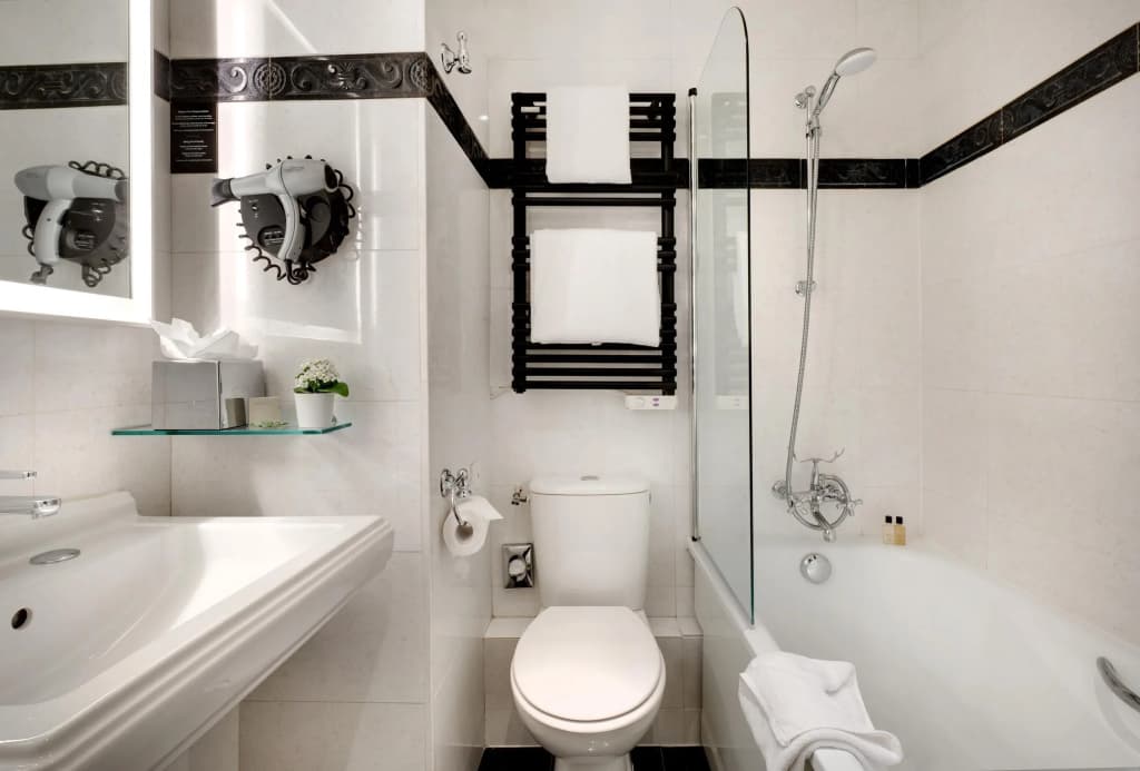 Hotel Le Senat - photo 25
