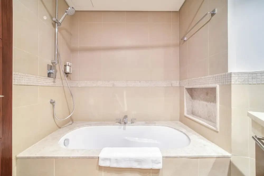 Trendy 2BR Downtown Apt Steps From Burj Khalifa - photo 17