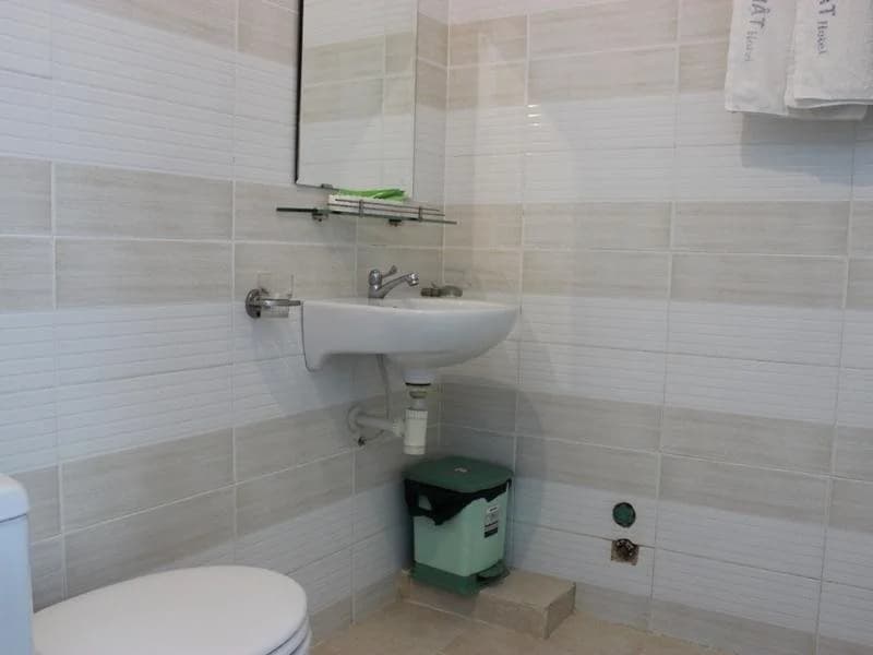 Quang Nhat Hotel - photo 9