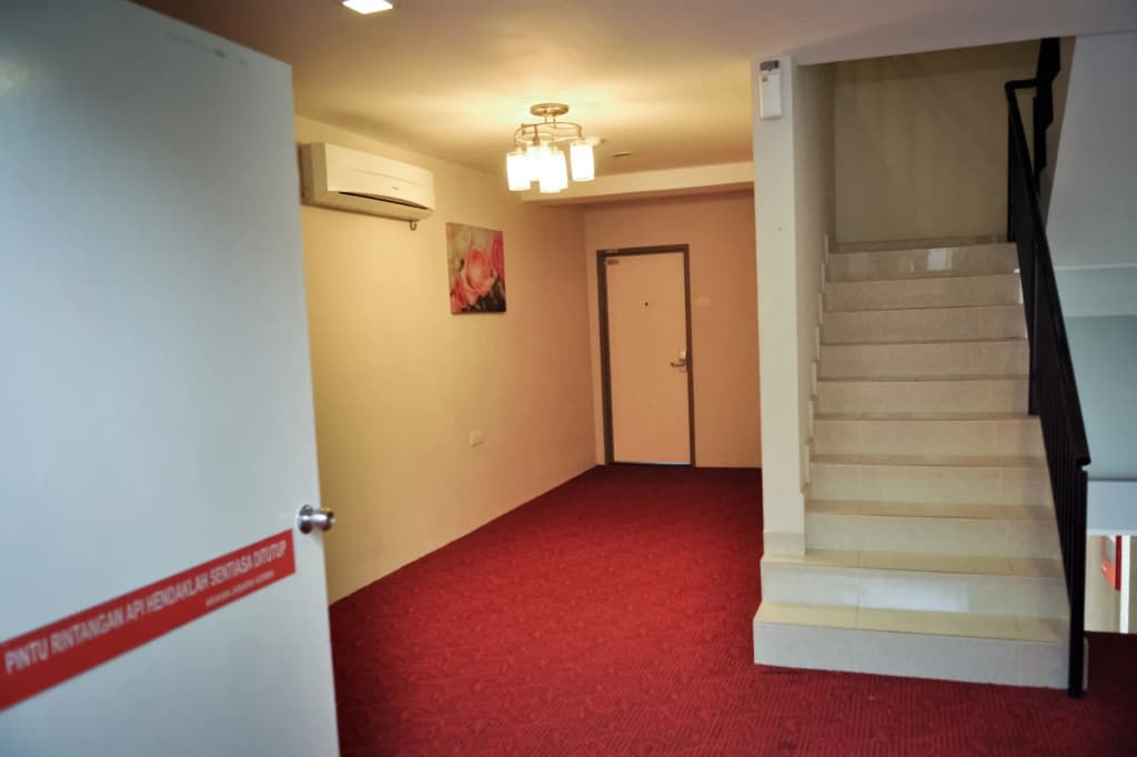 Signature Hotel - photo 10