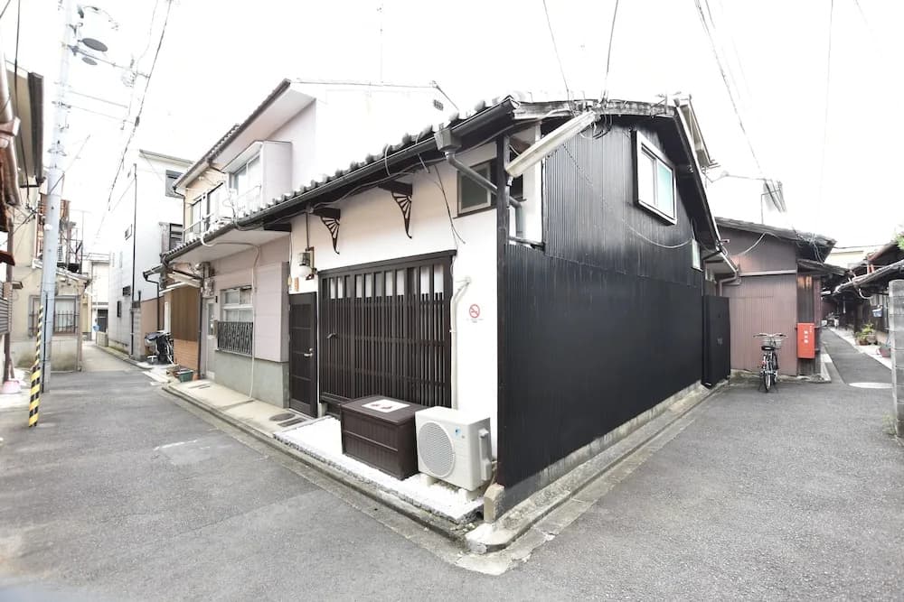 Muromachian - main photo