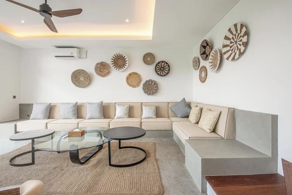 Exquisite 5BR Canggu Villa Steps From the Beach - photo 10