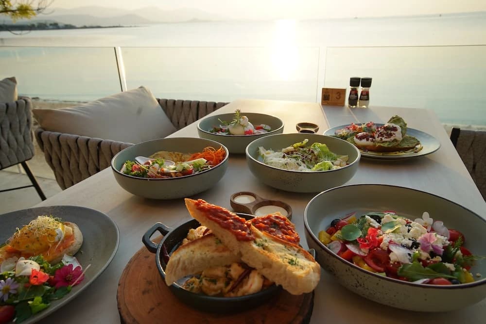 Allure Resort - photo 13