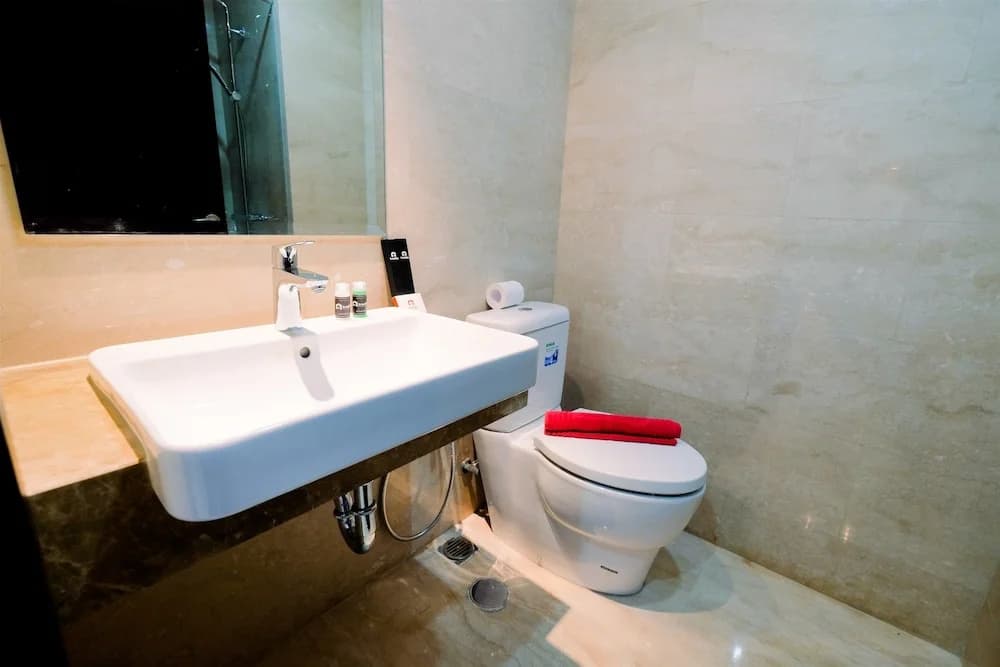 Nice Studio Menteng Park Apartment - photo 9