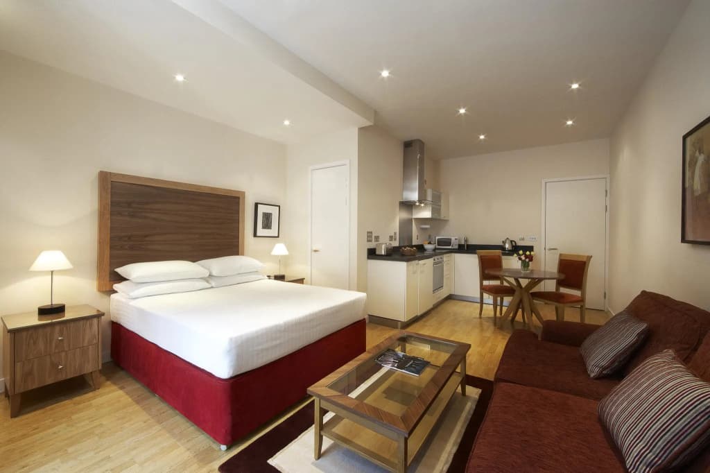 Marlin Apartments Canary Wharf - photo 7