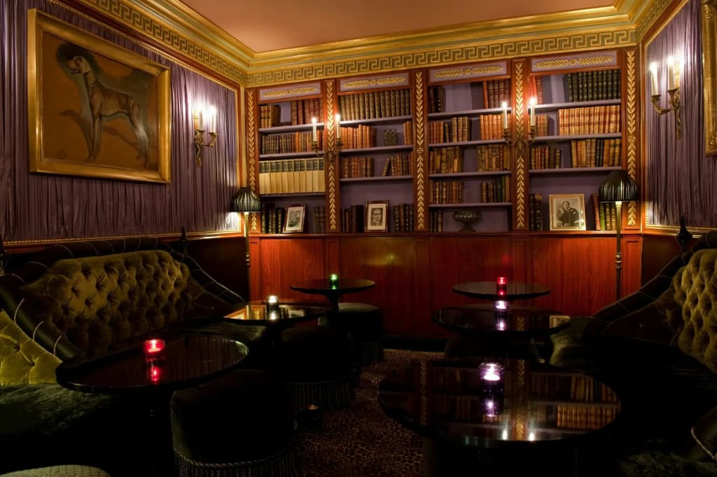 L'Hotel - photo 1