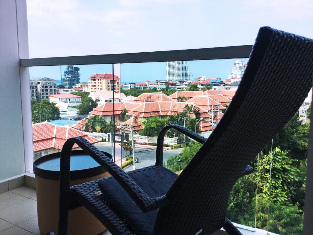 Art On The Hill by Pattaya Sunny Rentals - photo 8