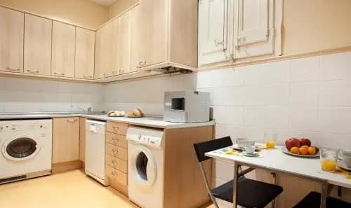 Modernist Apartment Barcelona - photo 12