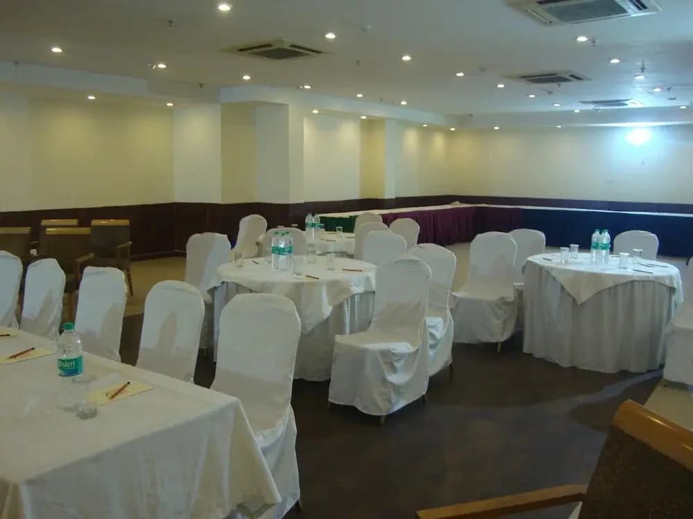 Hotel Bmk Grand By FabHotels - photo 18