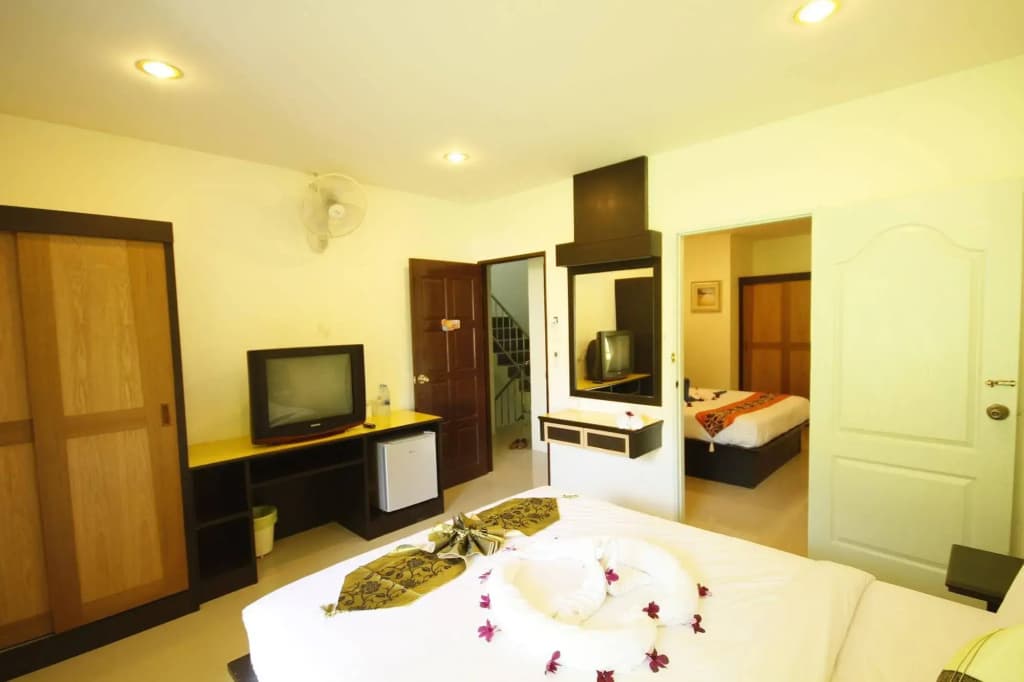 Yindee Residence - photo 6