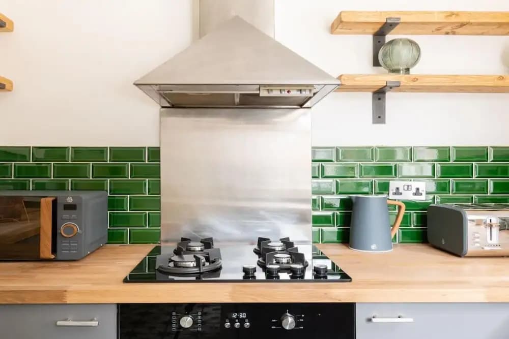 The Maida Vale Mews - Modern & Spacious 1BDR Home next to Venice Canals - photo 18