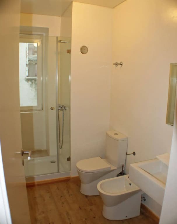 The Elevator Hostel - photo 7