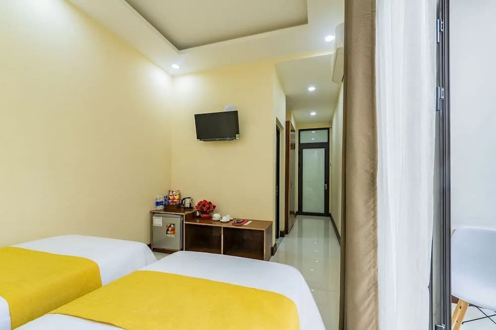 Green Hill Hotel - photo 4