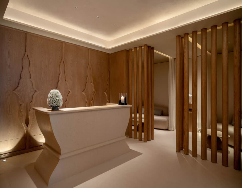 Dusit Thani Bangkok - photo 2