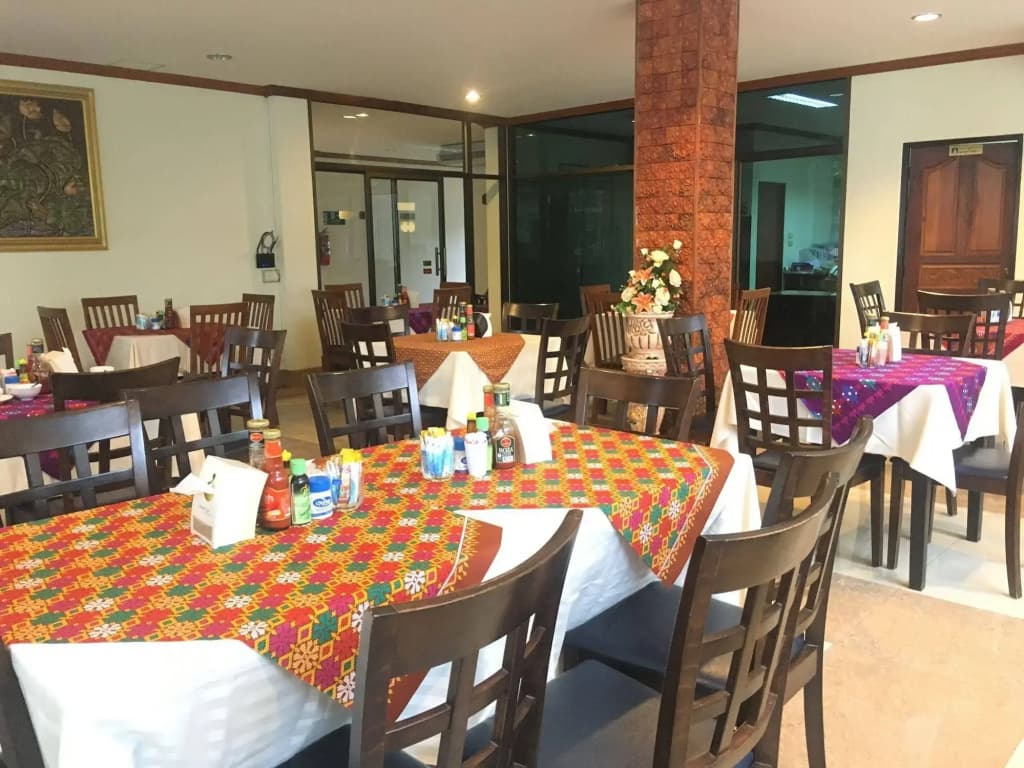 Sripet Hotel - photo 14