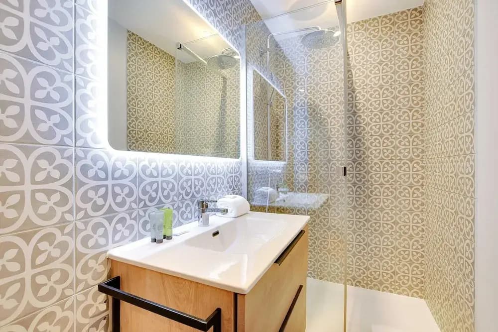 Spacious apartement - 4BR/10P - Paris Center - photo 7