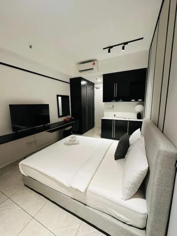 Axon Apartment Residential Suite - photo 2