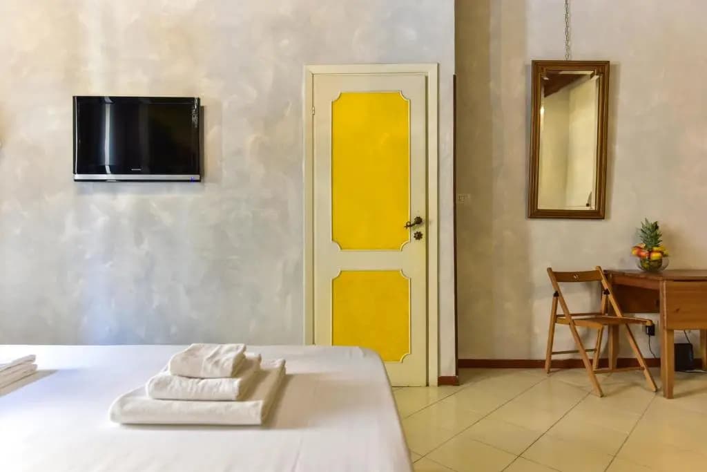 Trastevere Queen - photo 2