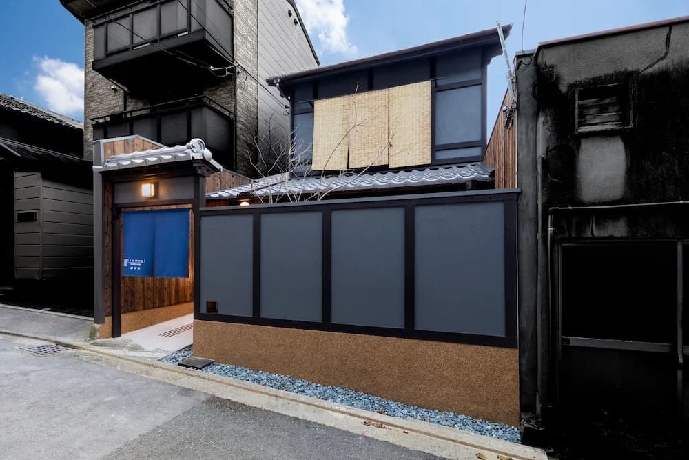 Tsumugi Inarian - main photo
