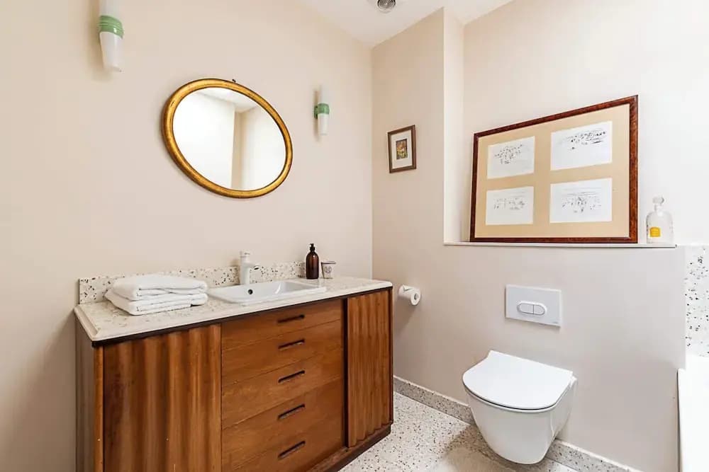 Charming Kentish Town Flat - photo 8