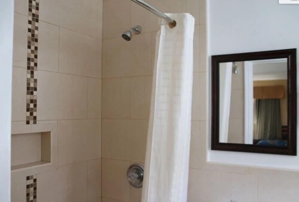 King Motel - photo 8