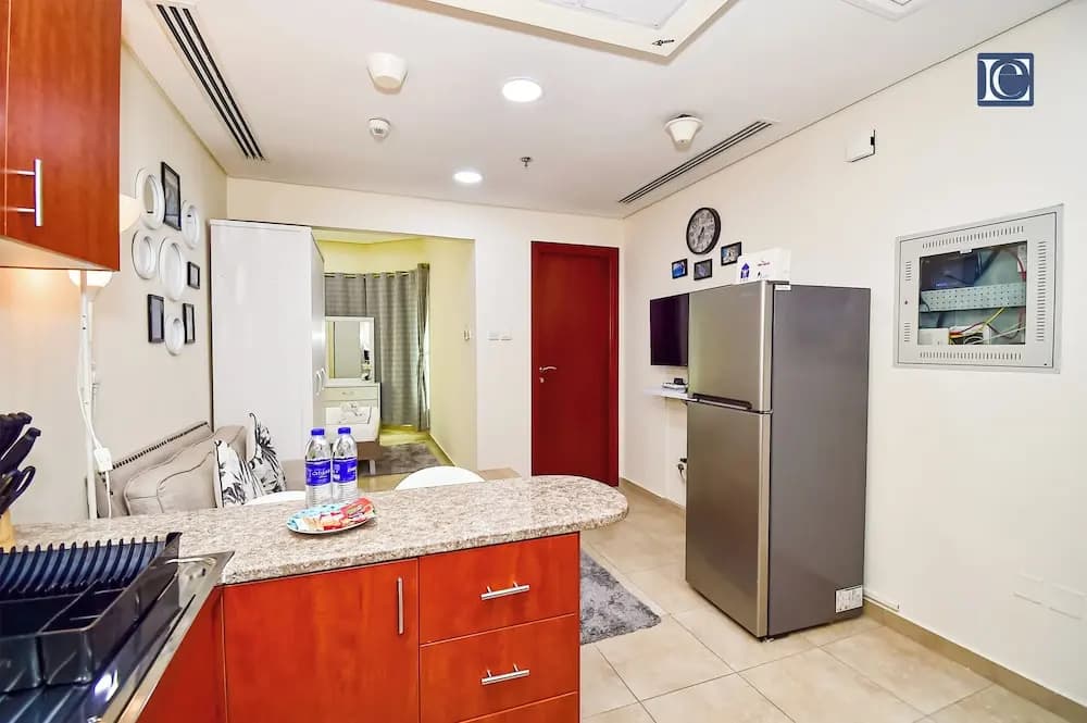 ELN - Cozy Budget Studio in JLT Metro - photo 13