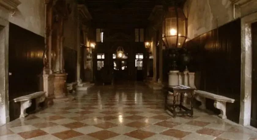 Luxurious Palace in Venice - photo 3