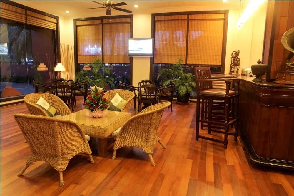 Apsara Holiday Hotel - photo 15
