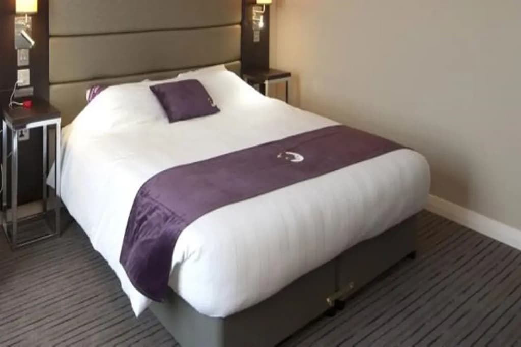 Premier Inn London Hackney - photo 4