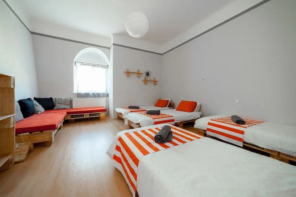 Astoria Apartment - photo 6