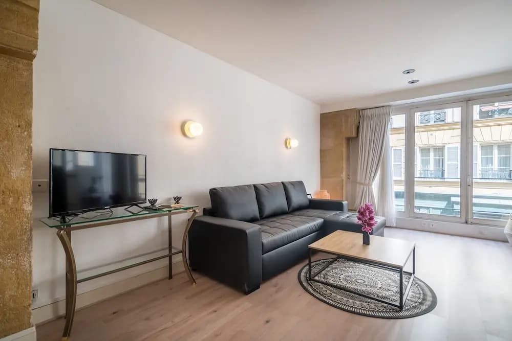Luxury Suite Marais - AC - Wifi - photo 4