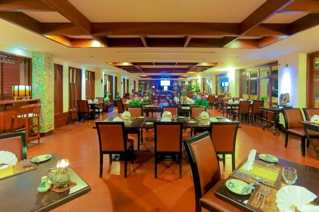 Royal Angkor Resort & Spa - photo 10