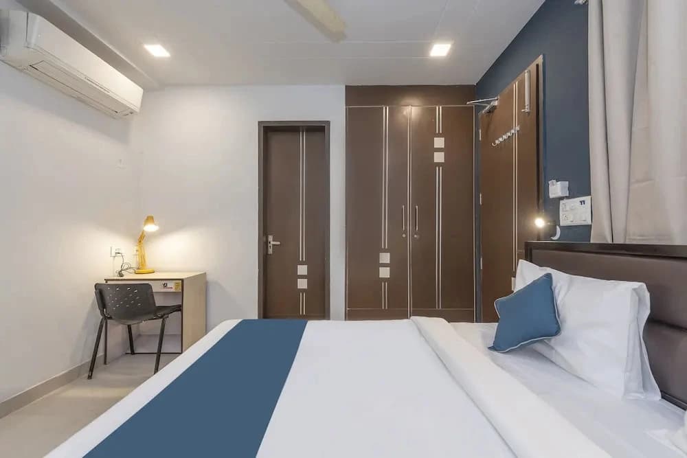 Silver Key Pooth Kalan by OYO Rooms - photo 25