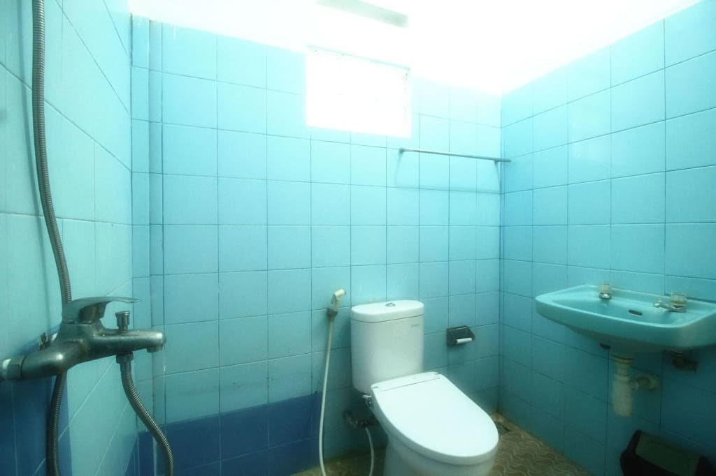 Dua Dara Inn Kuta - photo 6