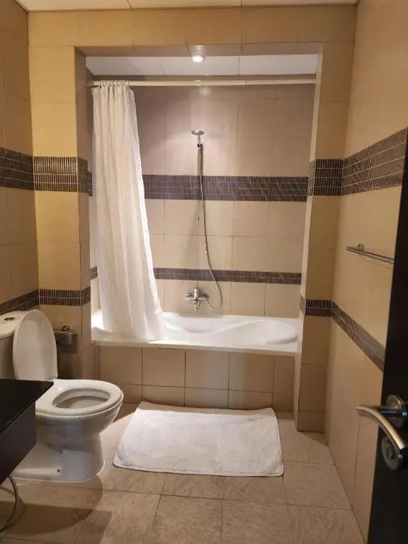 Lovely One Bedroom Apartment Porto Arabia, The Pearl Qatar - photo 7