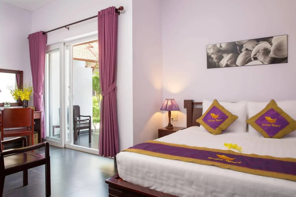 Terrace Resort - photo 2