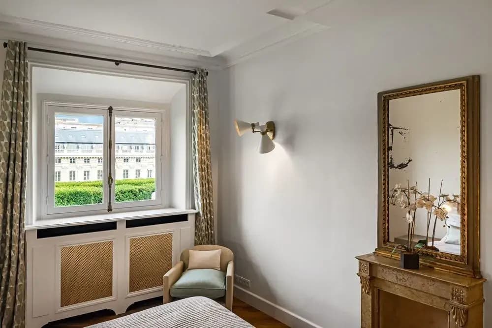 Palais Petit - Two Bedroom Apartment - photo 1