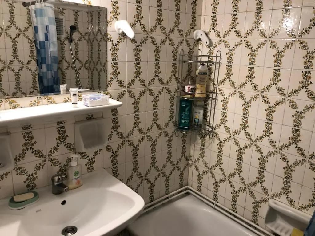 Metaxourgio spacious two bedroom apartment - photo 7