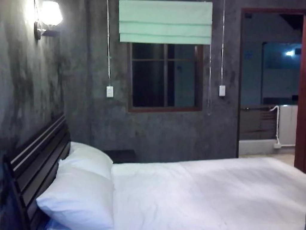 Number Nice House - photo 5