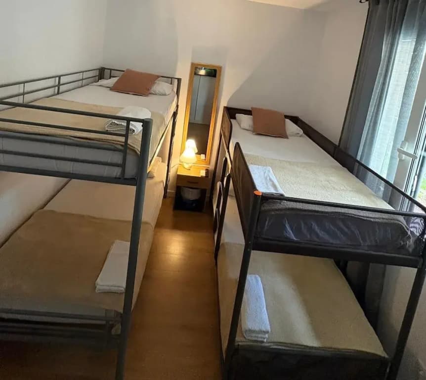 Meridian Rooms - photo 16