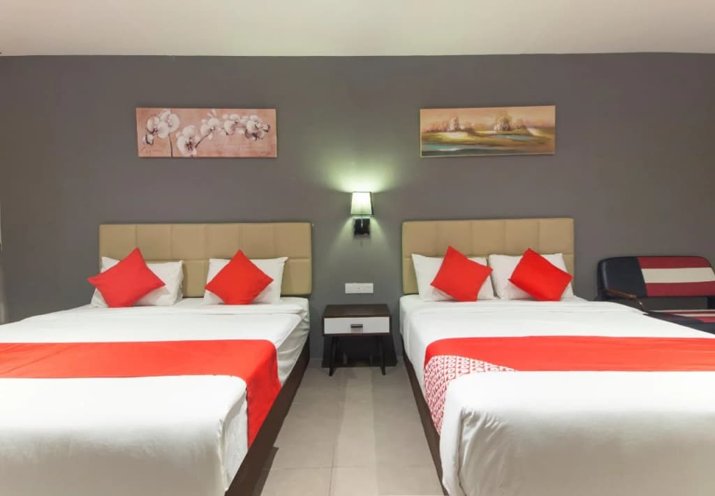 Yootel Boutique Hotel - photo 4