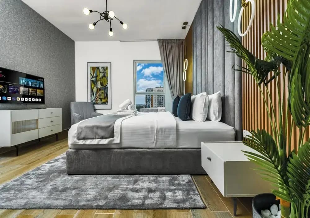 Desert Key - Perfectly Located Yas Island Premier Apts - photo 3