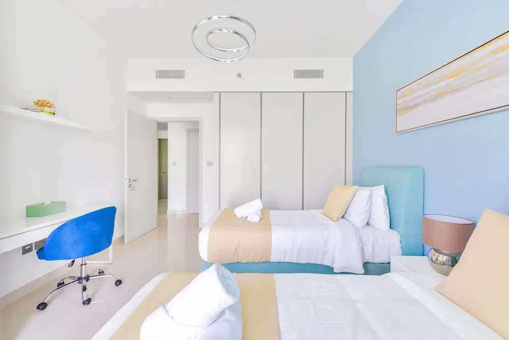 Sunrise Bay - Ultra Luxury Emaar Beachfront - Private Beach and Pool - photo 21