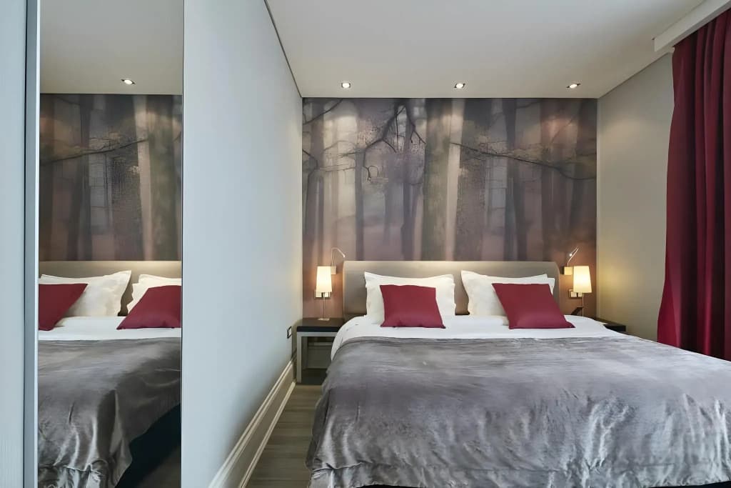 The Queens Gate Hotel - photo 27
